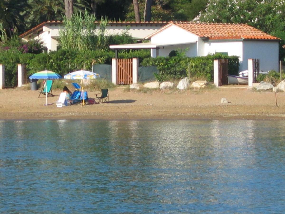 Casina Mare Sulla Spiaggia Capoliveri  Εξωτερικό φωτογραφία